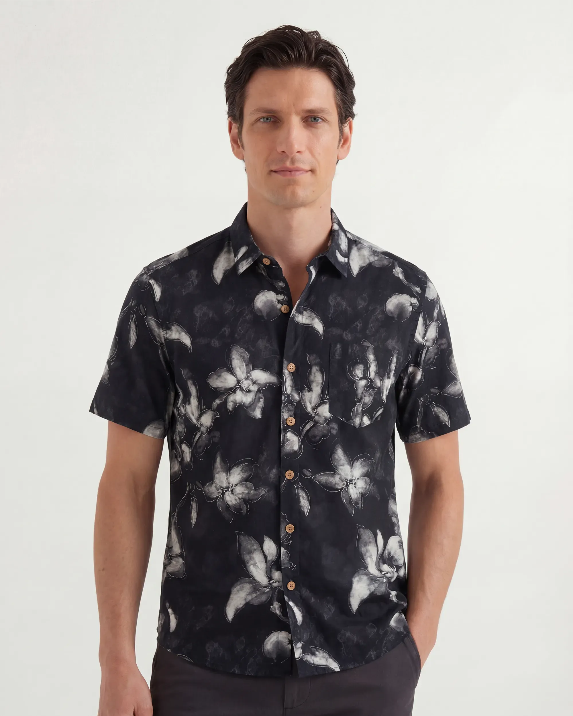 LeosWare® Men's Hawaiian Shirt Short Sleeve Button-up 100% Cotton Black Aloha Ink Wash Floral Silhouette